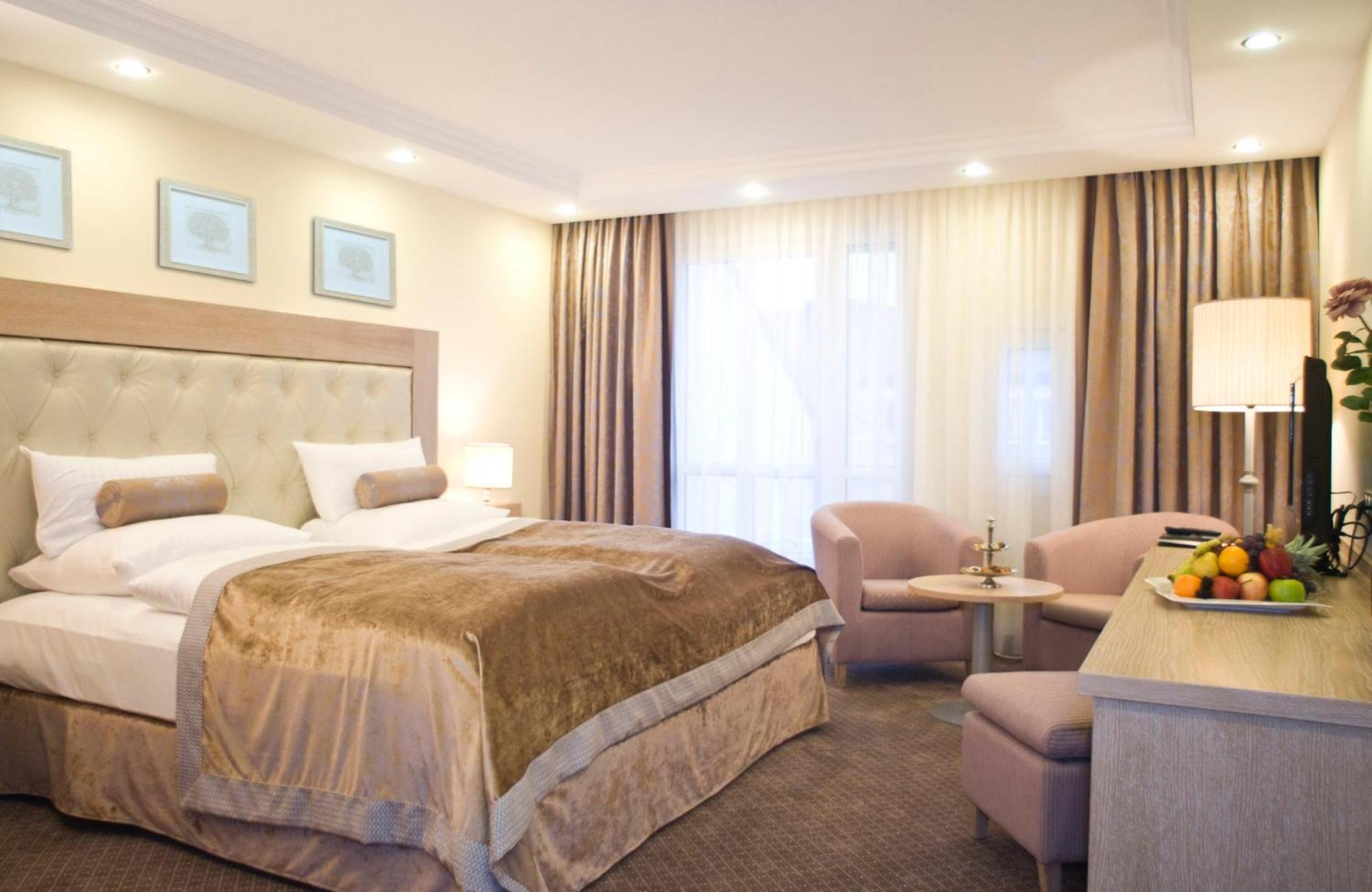 Hotel Maximilian Bad Griesbach  Eksteriør bilde